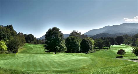 Laurel ridge country club - Laurel Ridge is a wedding venue steeped in nature, located near Asheville and nestled in the scenic Great Smoky Mountains in Waynesville, North Carolina. This country club …